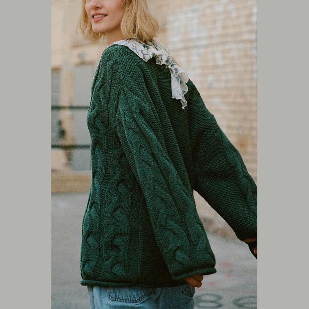 Oversized Cable Knit Pullover With Textured Design - Image 19